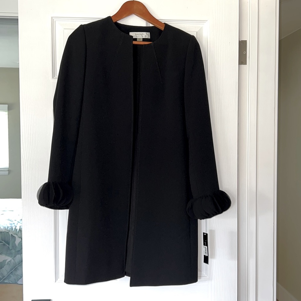 Tahari blazer jacket